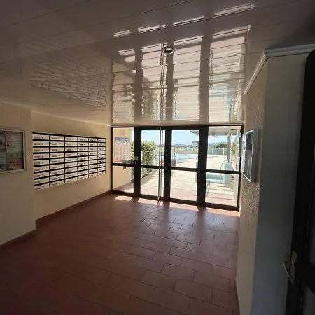 Avec Piscine A Saint-cyprien, A 50m - Fr-1-106-76 Appartement *